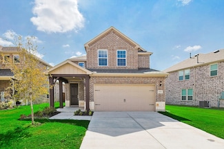 2806 Henson Ln, Garland, TX 75040