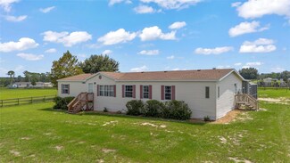 16730 SE 152nd Place Rd, Weirsdale, FL 32195