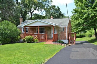 45 Ellwood Ct, Coraopolis, PA 15108