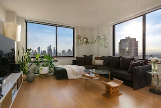 101 W 67th St Unit 52E, New York, NY 10023