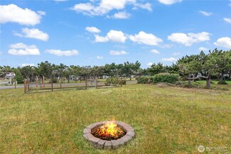 34811 I St, Ocean Park, WA 98640