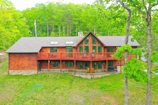 1117 Cliffs Edge Rd, East Bernstadt, KY 40729