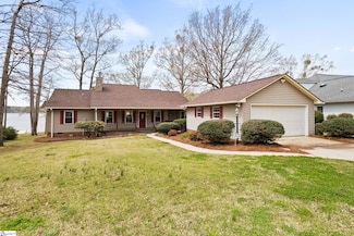 351 Ridgewood Dr, Waterloo, SC 29384