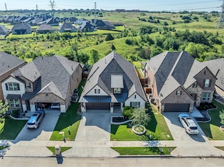 15604 Pioneer Bluff Trail, Fort Worth, TX 76262