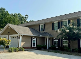 896 E Summit Dr Unit 30, Dalton, GA 30721