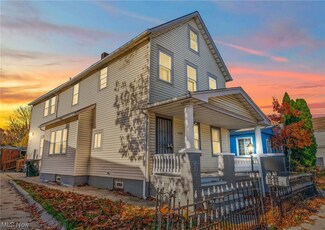 1170 E 61st St, Cleveland, OH 44103