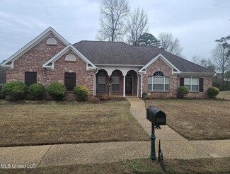 423 Huntington Dr, Jackson, MS 39272