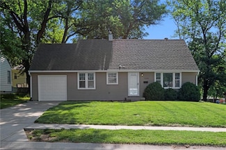 7339 Glenwood Ln, Overland Park, KS 66204