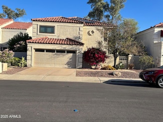 6756 W Morrow Dr, Glendale, AZ 85308