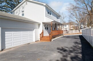 6 Roger St, Cumberland, RI 02864