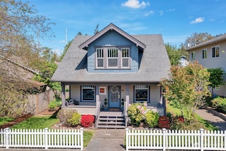250 SE Andrews St, Issaquah, WA 98027