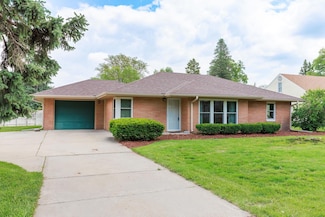115 West Pkwy, Columbus, NE 68601