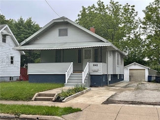 841 Concord Ave, Akron, OH 44306