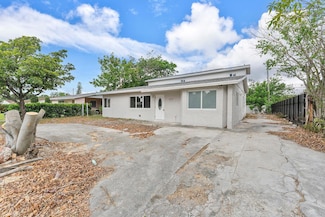 1451 SW 5th Ave, Deerfield Beach, FL 33441