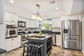 4310 8th St, Vero Beach, FL 32968