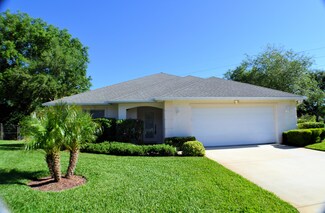 8 Wayland Cir, Ormond Beach, FL 32174