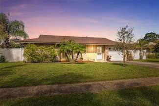 766 Anchorage Ln, Palm Harbor, FL 34685