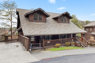 739 Golf View Blvd, Pigeon Forge, TN 37863