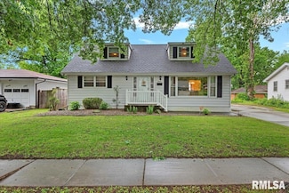 2054 Cambridge Rd, Springfield, IL 62704