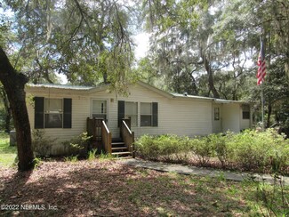 408 S Holly Ave, Florahome, FL 32140