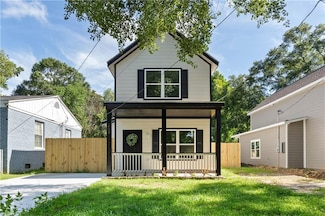 254 Fourth Ave, Chickasaw, AL 36611