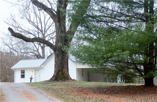 72 Campbell Ct, Sewanee, TN 37375