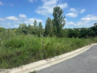 2715 Tarpon Dr, La Grange, KY 40031