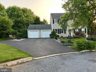 2332 Ernest Place, Gilbertsville, PA 19525