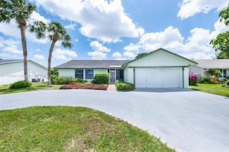 19476 Carolina Cir, Boca Raton, FL 33434