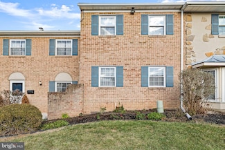 11 Donovan Ct, North Wales, PA 19454