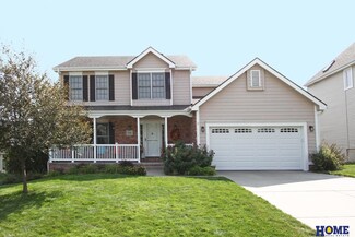 7142 S 45th St, Lincoln, NE 68516