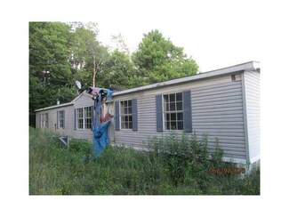 127 Smithing St, Friedens, PA 15541
