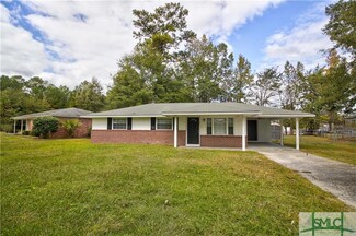 106 W 15th St, Rincon, GA 31326