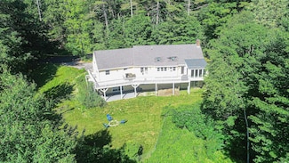486 Shaker St, New London, NH 03257