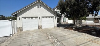 1490 N Towne Ave, Claremont, CA 91711