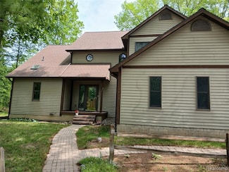1455 Sand Rd, Port Austin, MI 48467