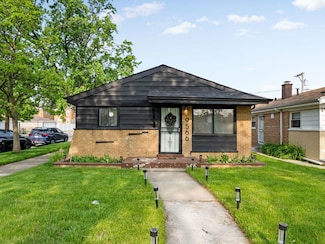 9566 S Green St, Chicago, IL 60643