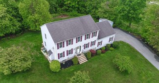 11 Cottonwood Rd, Brookfield, MA 01506