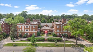 19436 Van Aken Blvd, Shaker Heights, OH 44122