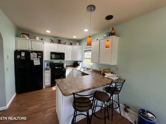 2034 Keno Dr, Crossville, TN 38572