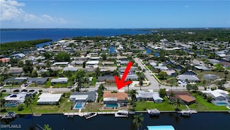 1720 Lakeview Blvd, North Fort Myers, FL 33903