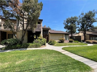 8430 Winnetka Ave Unit 20, Winnetka, CA 91306
