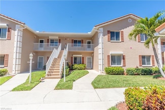725 Saratoga Cir Unit 204, Naples, FL 34104
