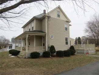 17 King St, Hatfield, MA 01038