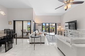 5255 Monterey Cir Unit G, Delray Beach, FL 33484