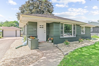 7128 16th Ave S, Richfield, MN 55423