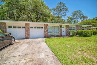 723 Montego Rd W, Jacksonville, FL 32216