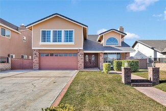 18155 Lakeview Dr, Victorville, CA 92395