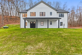 14 Fox Wood Terrace, Patterson, NY 12563