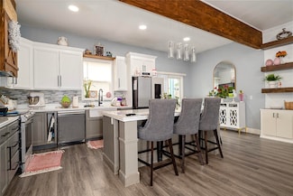 366 Alice St, Medford, OR 97501